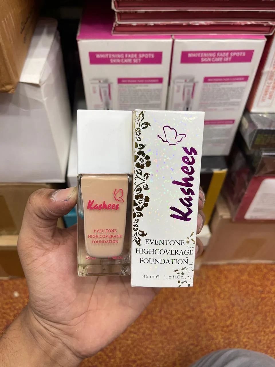 24 Hours Full Coverage Foundation | Creamy Texture | Lightweight & Long-Lasting | 35ml | Suitable for All Skin Types