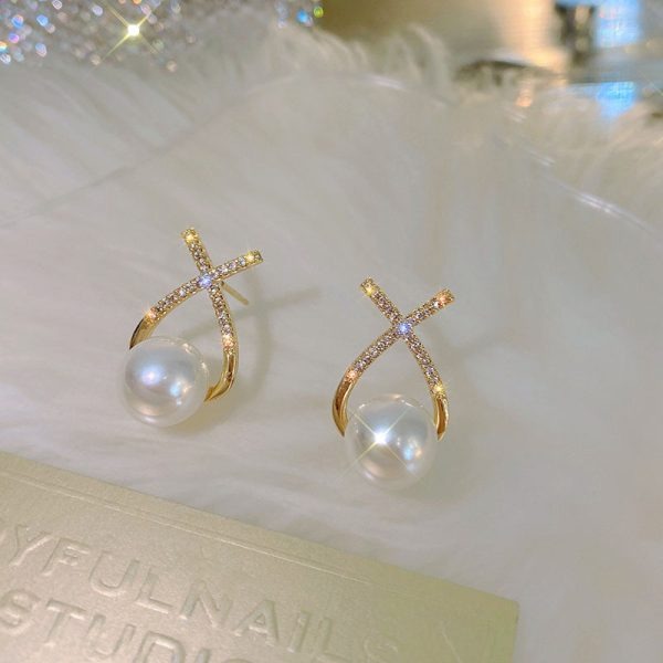 Elegant Golden Cross Pearl Zircon Earings