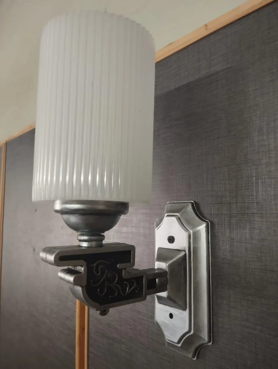 Decorative Wall Light E27 Bracket | Indoor Outdoor Wall Lamp | Golden & Silver Available | Hotel Home Decor