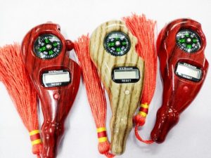 Digital Tasbeeh Counter with Qibla Compass & Rotating Prayer Beads – Portable Finger Japa (Random Color) h1