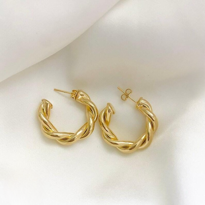 Twisted Sparkling Earrings for Women – Elegant Golden Fashion Jewelry | Stylish Party, Wedding & Daily Wear Studs (WJ-101) h1